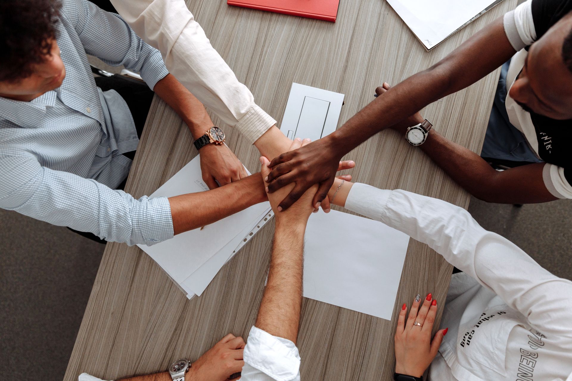 Healthcare consulting team discussion